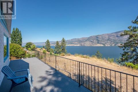 694 Pineview Drive, House detached with 3 bedrooms, 1 bathrooms and 6 parking in Okanagan Similkameen I BC | Card Image