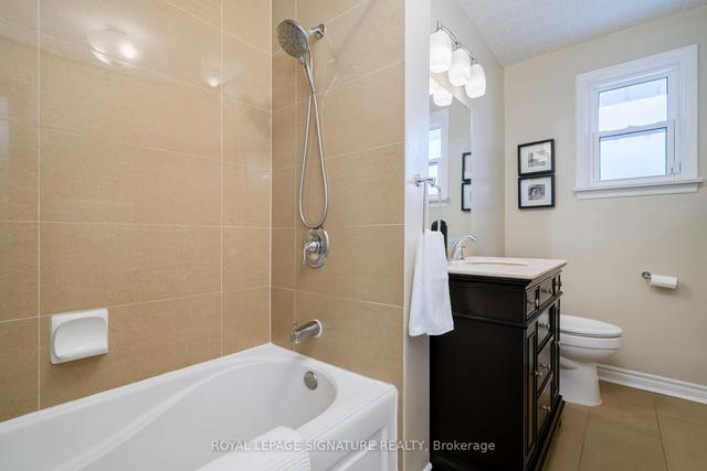 63 Heathview Ave, House detached with 3 bedrooms, 3 bathrooms and 4 parking in Toronto ON | Image 14