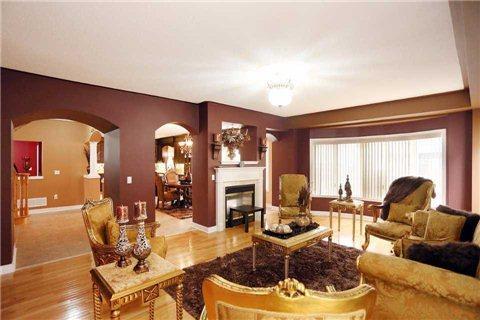 70 Latania Blvd, House detached with 5 bedrooms, 6 bathrooms and 6 parking in Brampton ON | Image 10