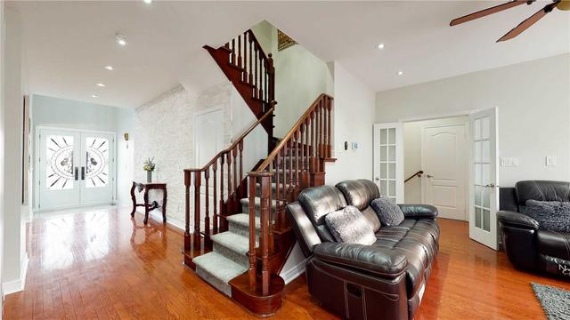 20 Kamloops Dr, House detached with 4 bedrooms, 5 bathrooms and 6 parking in Brampton ON | Image 9