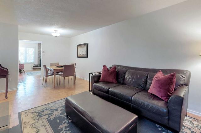 174 Borrows St, House attached with 3 bedrooms, 4 bathrooms and 3 parking in Vaughan ON | Image 16