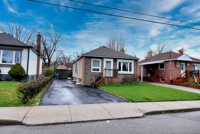 286 East 26th St, House detached with 3 bedrooms, 2 bathrooms and 5 parking in Hamilton ON | Image 23