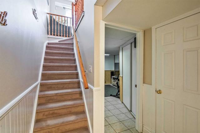 57 Spadina Rd, Townhouse with 3 bedrooms, 2 bathrooms and 2 parking in Brampton ON | Image 20