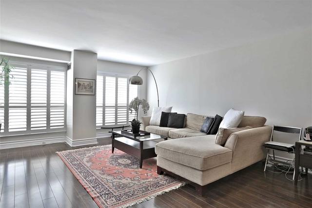 317 - 25 The Esplanade Dr, Condo with 1 bedrooms, 1 bathrooms and 0 parking in Toronto ON | Image 13