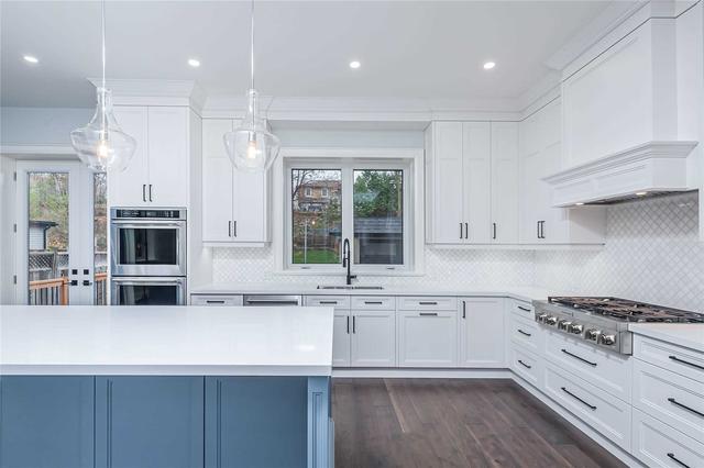 51 Cynthia Rd, House detached with 4 bedrooms, 5 bathrooms and 5 parking in Toronto ON | Image 5