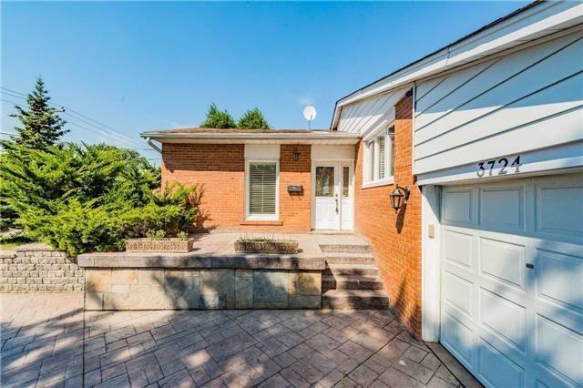 upper - 3724 Queenston Dr, House detached with 3 bedrooms, 1 bathrooms and 4 parking in Mississauga ON | Image 1