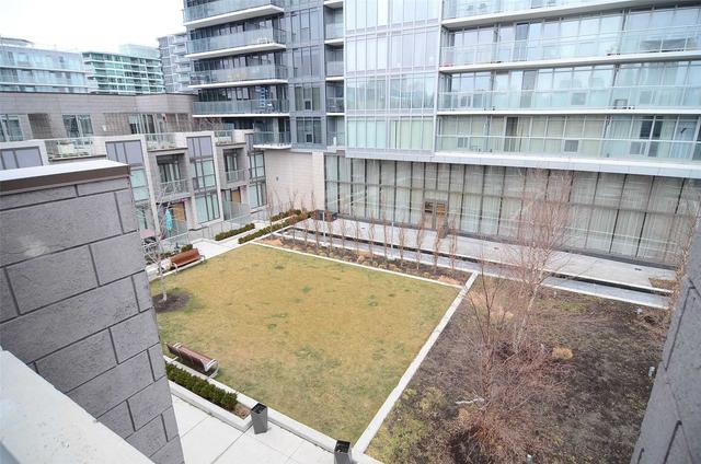 th15 - 121 Mcmahon Dr, Townhouse with 3 bedrooms, 4 bathrooms and 2 parking in Toronto ON | Image 11