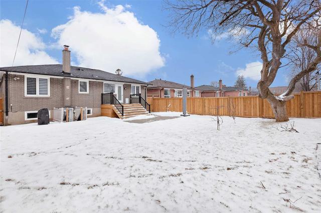 208 Acton Ave, House detached with 3 bedrooms, 2 bathrooms and 6 parking in Toronto ON | Image 20