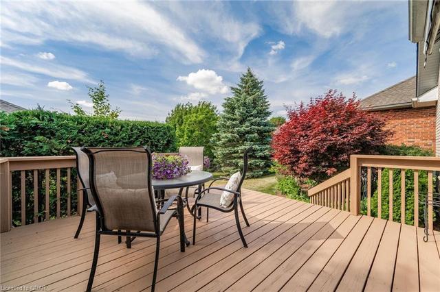 78 Parkside Drive, House detached with 3 bedrooms, 2 bathrooms and 2 parking in Guelph ON | Image 40