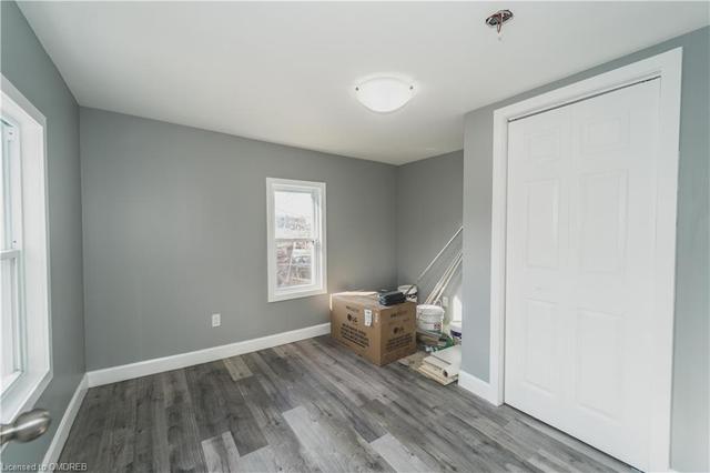 1 Bessey Street, Home with 3 bedrooms, 0 bathrooms and null parking in St. Catharines ON | Image 8
