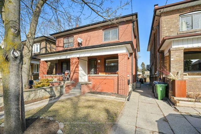 841 Windermere Ave, House semidetached with 3 bedrooms, 2 bathrooms and 3 parking in Toronto ON | Image 1