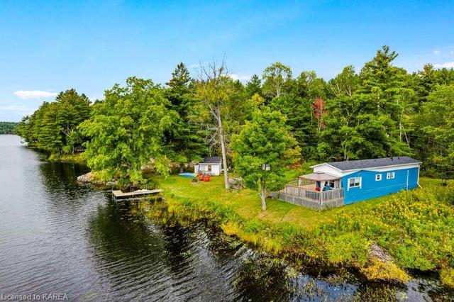 14232a Highway 509, House detached with 2 bedrooms, 1 bathrooms and 10 parking in North Frontenac ON | Image 1