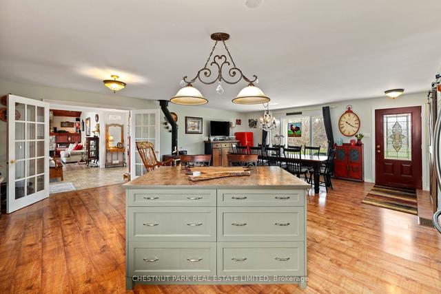 152 School House Rd, House detached with 4 bedrooms, 2 bathrooms and 6 parking in Prince Edward County ON | Image 5