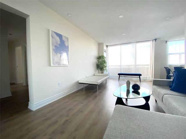 ph2203 - 205 Hilda Ave, Condo with 3 bedrooms, 2 bathrooms and 1 parking in Toronto ON | Image 12