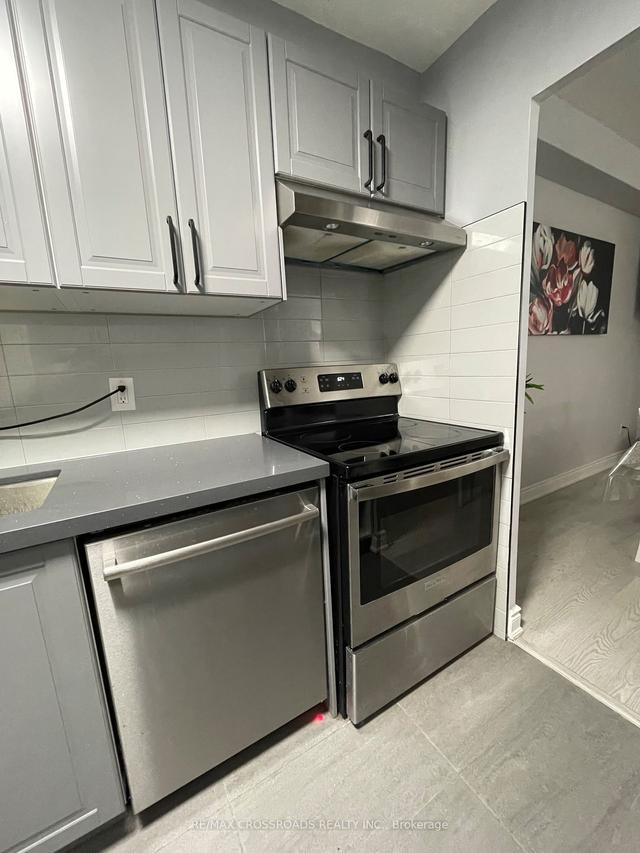 ph16 - 1 Massey Sq, Condo with 1 bedrooms, 1 bathrooms and 1 parking in Toronto ON | Image 32