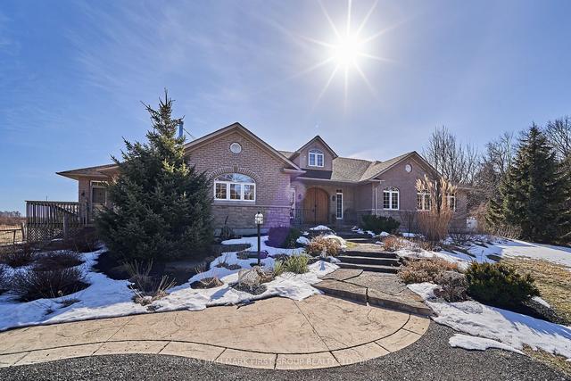 13775 Manvers Scugog Twnln Rd, House detached with 3 bedrooms, 3 bathrooms and 14 parking in Kawartha Lakes ON | Image 1