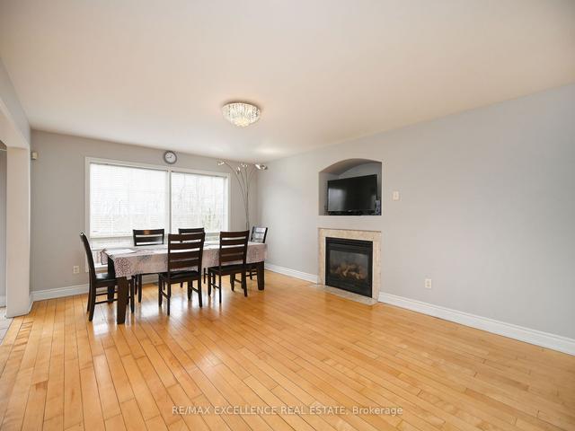 951 Donnelly St, House detached with 4 bedrooms, 4 bathrooms and 4 parking in Milton ON | Image 40