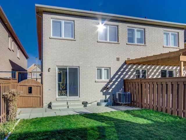 12 Evanwood Cres, House semidetached with 3 bedrooms, 4 bathrooms and 3 parking in Brampton ON | Image 21