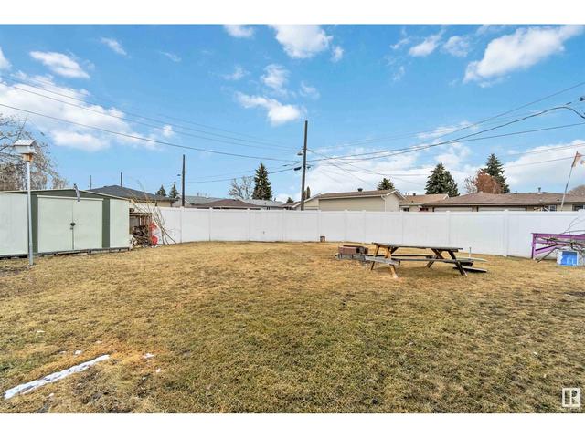 6308 132a Av Nw, House detached with 6 bedrooms, 3 bathrooms and null parking in Edmonton AB | Image 19