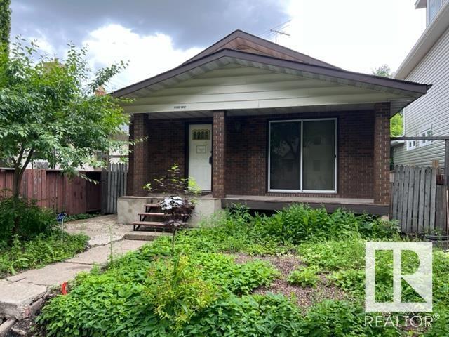 11543 94 St Nw, House detached with 3 bedrooms, 2 bathrooms and null parking in Edmonton AB | Card Image