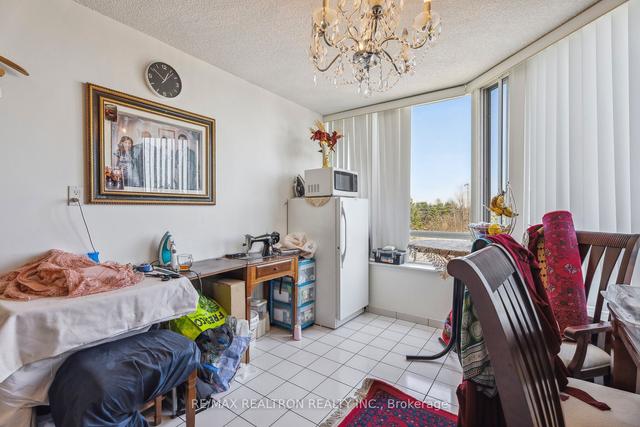 420 - 11753 Sheppard Ave E, Condo with 2 bedrooms, 2 bathrooms and 1 parking in Toronto ON | Image 4
