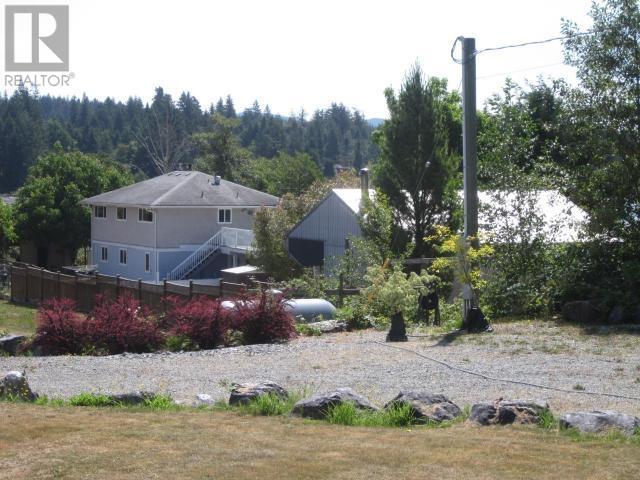 4856 Sanderson Road, House detached with 4 bedrooms, 2 bathrooms and null parking in Powell River D BC | Image 8