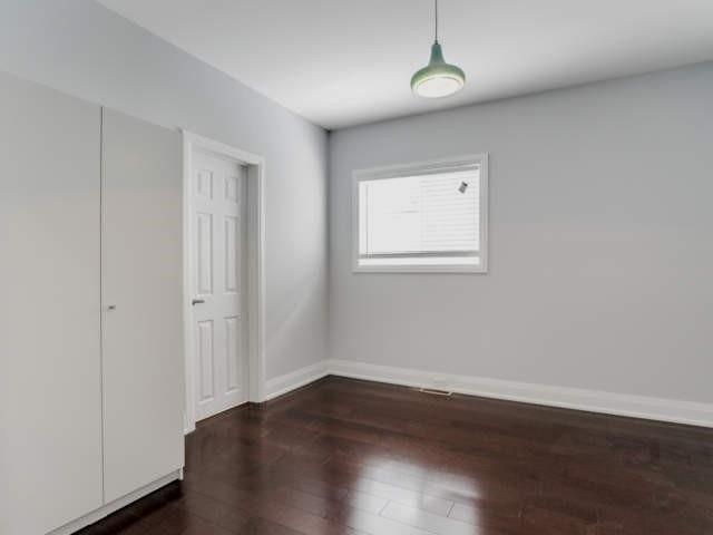 532 Jane St, House detached with 2 bedrooms, 2 bathrooms and 3 parking in Toronto ON | Image 7