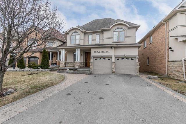 37 Little Ashley Dr, House detached with 4 bedrooms, 5 bathrooms and 6 parking in Vaughan ON | Image 1