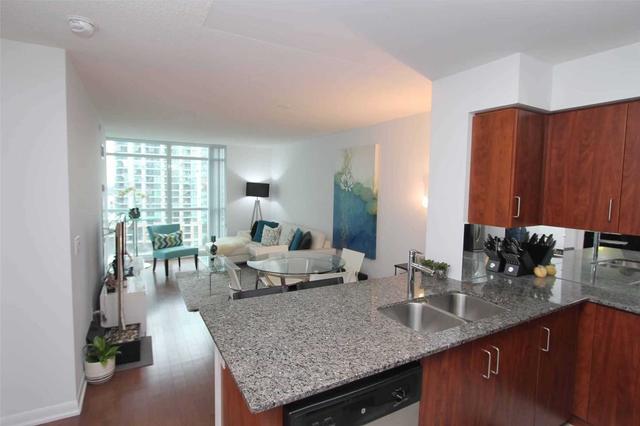 911 - 205 Sherway Gardens Rd, Condo with 1 bedrooms, 1 bathrooms and 1 parking in Toronto ON | Image 4