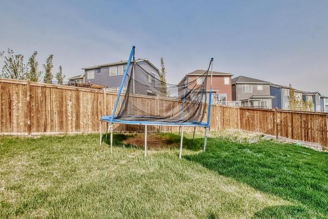 93 Nolanhurst Crescent Nw, House detached with 4 bedrooms, 3 bathrooms and 4 parking in Calgary AB | Image 46