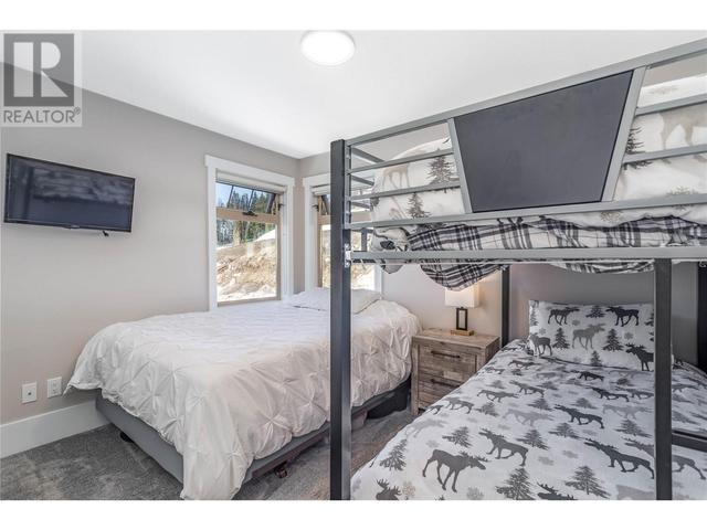 202 - 5030 Snowbird Way, Condo with 2 bedrooms, 2 bathrooms and 2 parking in Kootenay Boundary E BC | Image 18