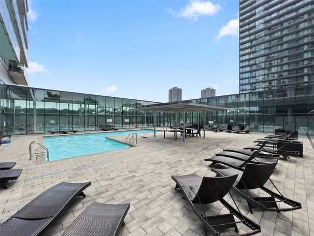 1712 - 103 The Queensway, Condo with 2 bedrooms, 2 bathrooms and 1 parking in Toronto ON | Image 19