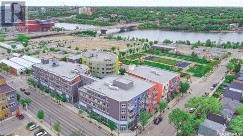218 - 404 C Avenue S, Condo with 1 bedrooms, 1 bathrooms and null parking in Saskatoon SK | Card Image
