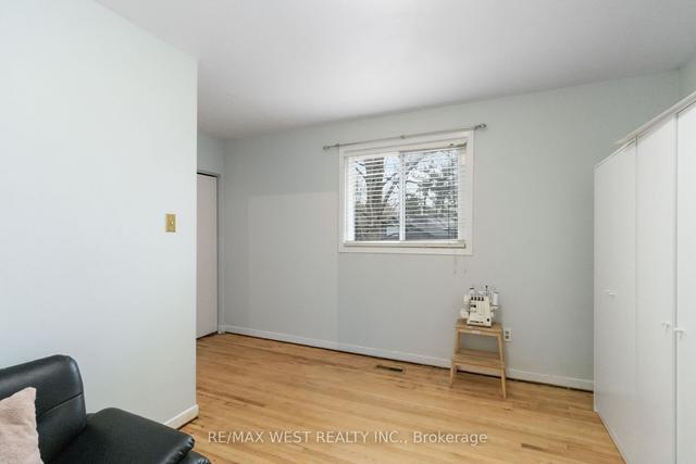 621 Francis Rd, Townhouse with 2 bedrooms, 1 bathrooms and 3 parking in Burlington ON | Image 20