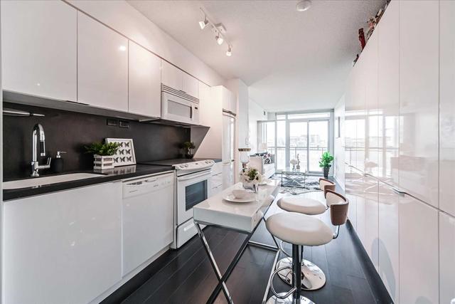 842a - 15 Iceboat Terr, Condo with 2 bedrooms, 1 bathrooms and 1 parking in Toronto ON | Image 29