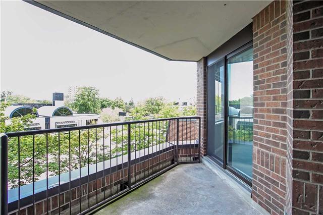 704 - 100 Lakeshore Rd E, Condo with 1 bedrooms, 2 bathrooms and null parking in Oakville ON | Image 12
