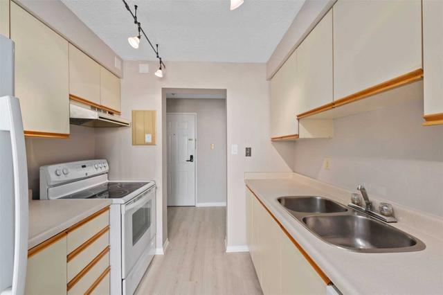 363 Colborne St, Condo with 1 bedrooms, 1 bathrooms and 1 parking in London ON | Image 6