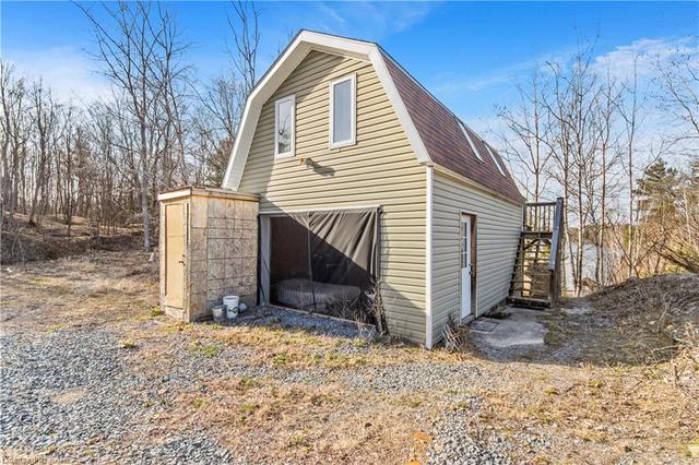 1037 Old Mine Lane, House detached with 3 bedrooms, 1 bathrooms and 15 parking in South Frontenac ON | Image 28