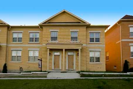 10504 Woodbine Ave, House attached with 3 bedrooms, 3 bathrooms and 1 parking in Markham ON | Image 1