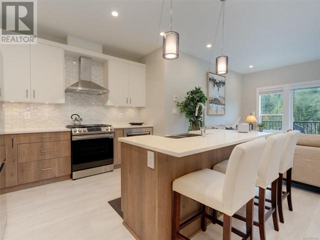 1273 Centauri Dr, House attached with 3 bedrooms, 3 bathrooms and 4 parking in Langford BC | Image 3