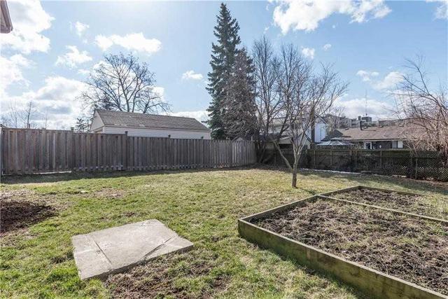 1002 Brucedale Ave E, House detached with 2 bedrooms, 2 bathrooms and 2 parking in Hamilton ON | Image 20