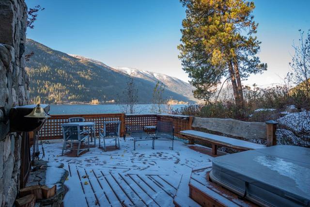 2166 Bealby Point Road, House detached with 11 bedrooms, 8 bathrooms and 8 parking in Central Kootenay E BC | Image 6