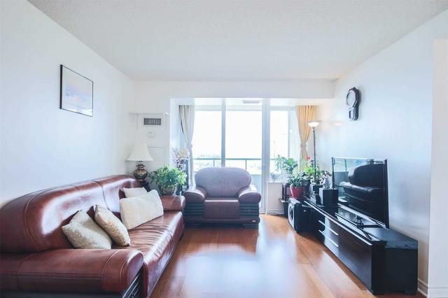 1208 - 61 Town Centre Crt, Condo with 2 bedrooms, 2 bathrooms and 1 parking in Toronto ON | Image 25