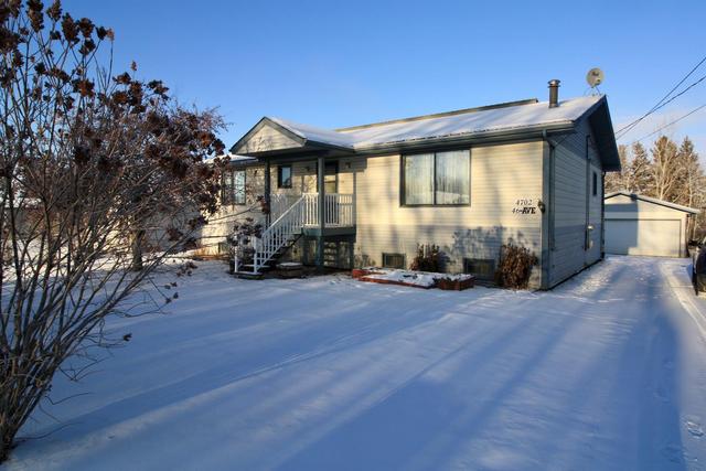 4702 46 Avenue, House detached with 5 bedrooms, 3 bathrooms and 4 parking in Mackenzie County AB | Image 6