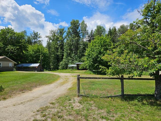 432 Alexander Road, House detached with 3 bedrooms, 1 bathrooms and 5 parking in Central Kootenay K BC | Image 26