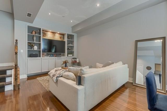 th2 - 1 Rean Dr, Townhouse with 2 bedrooms, 3 bathrooms and 2 parking in Toronto ON | Image 11