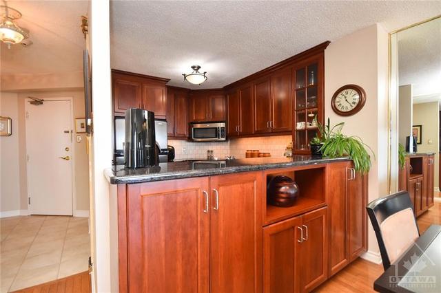 545 St Laurent Boulevard, Condo with 1 bedrooms, 1 bathrooms and 1 parking in Ottawa ON | Image 18