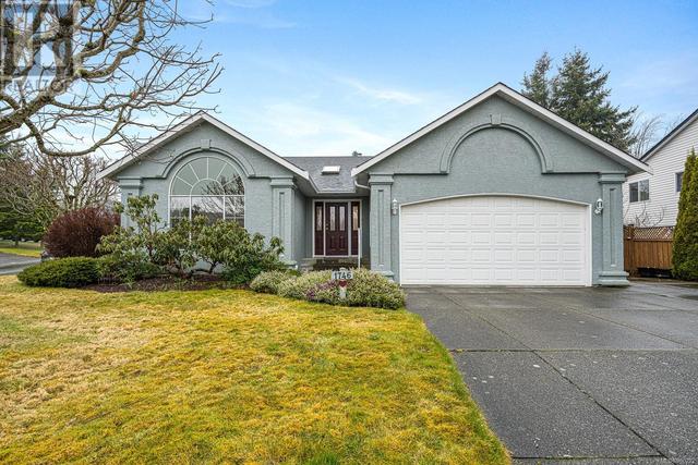 1746 Valley View Dr, House detached with 3 bedrooms, 2 bathrooms and 4 parking in Courtenay BC | Image 1