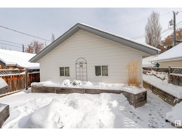 9717 95 St Nw, House detached with 6 bedrooms, 3 bathrooms and null parking in Edmonton AB | Image 66