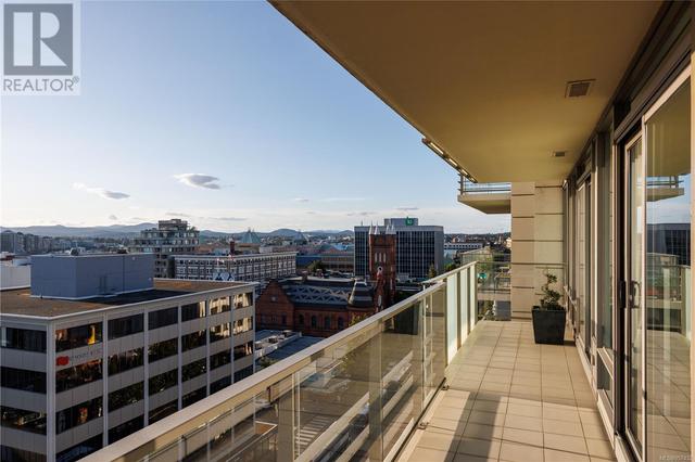 1406 - 707 Courtney St, Condo with 2 bedrooms, 2 bathrooms and 2 parking in Victoria BC | Image 39